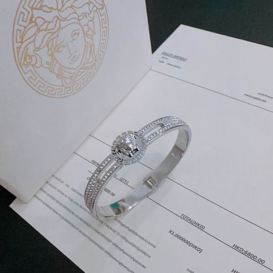 Versace bracelet 11lyh143